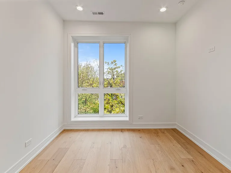 3605 N Bell Ave #3S — Photo 6