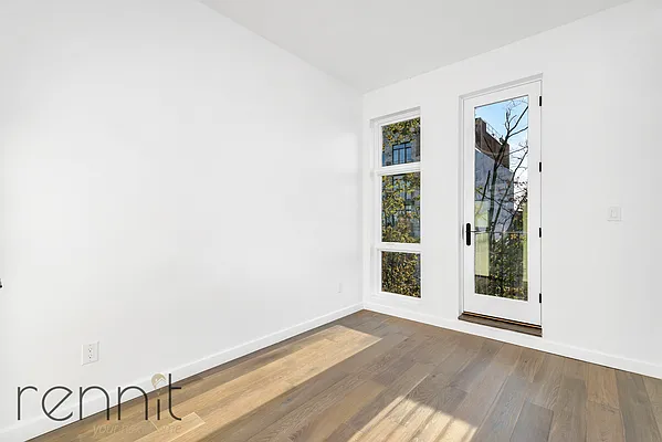 Rented by Rennit Inc. | media 7