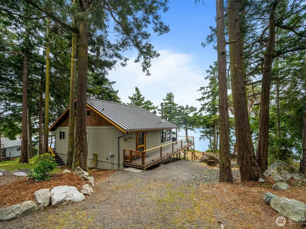 345 Reed Bay Rd, Decatur Island, WA 98221