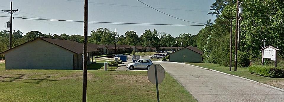 1st image of 2533 Highway 10
