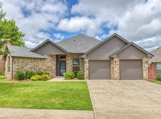 516 NE 23rd Ave, Norman, OK 73072