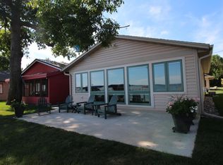 13090 N Templar Dr, Orleans, IA 51360