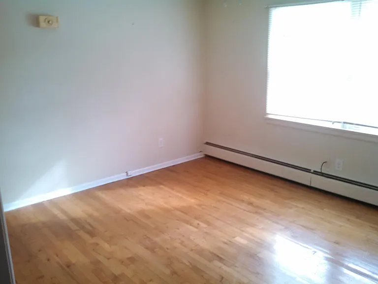 Great hardwood floors!