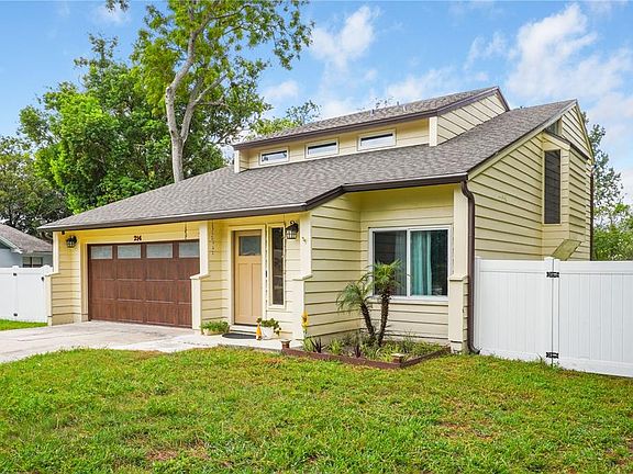 3rd image of 214 PEMBROOK PLACE