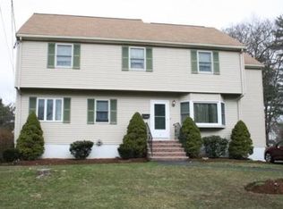 6 Newington Rd, Peabody, MA 01960