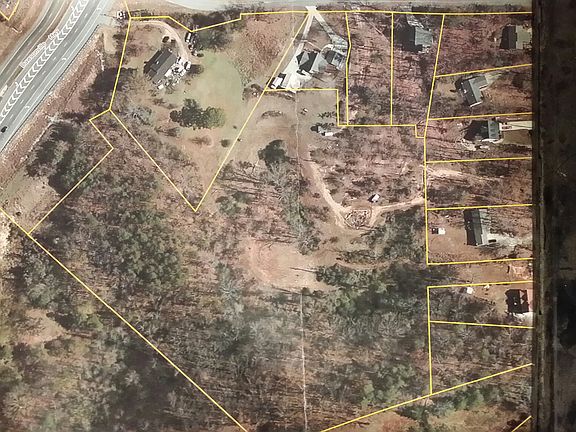 3rd image of 2387 Dawsonville Hwy