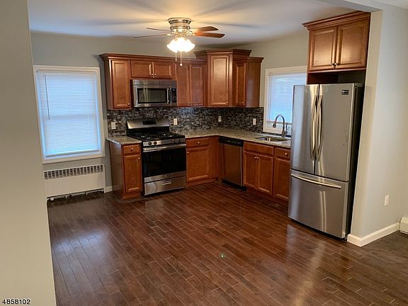 5th image of 26-28 Cedar Hill Ave Unit 1