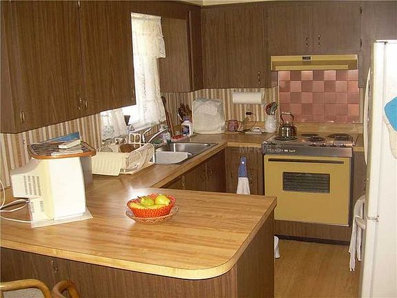3rd image of 1427 Boreas Dr