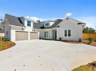 907 SW 120th Dr, Gainesville, FL 32607