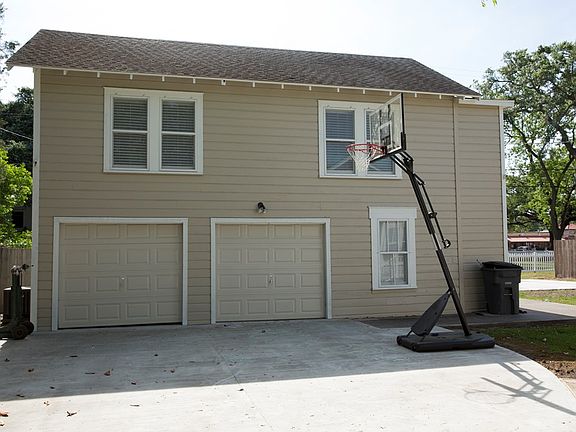 3rd image of 2508 Avenue G