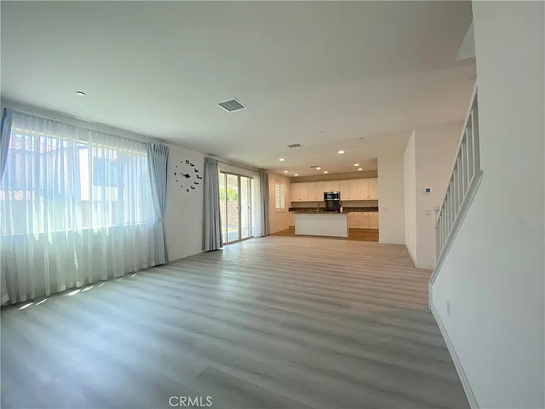2932 E Silver Sky Dr — Photo 6