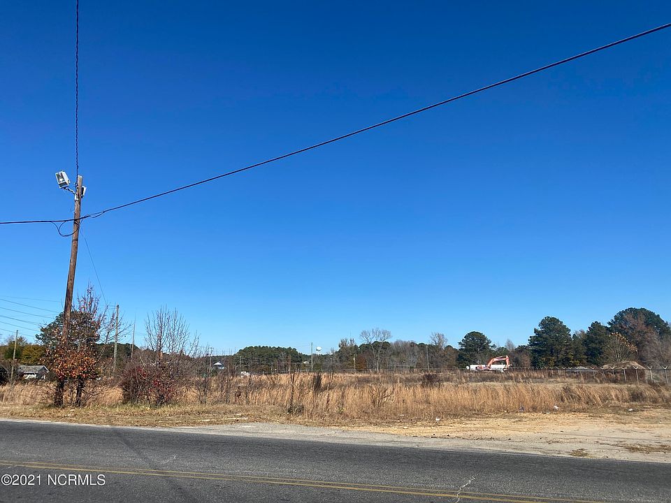 2nd image of 507 Mill Rd