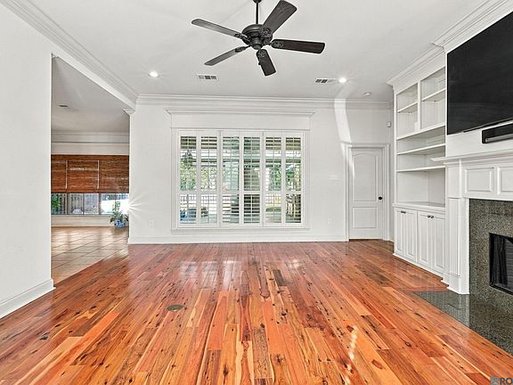 4th image of 5758 Parkknoll Place Dr
