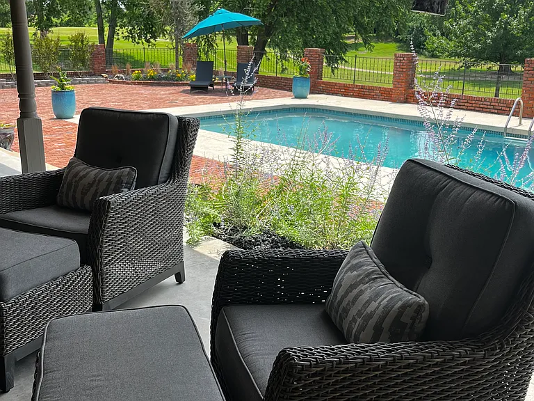 523 Fairway Dr — Photo 17
