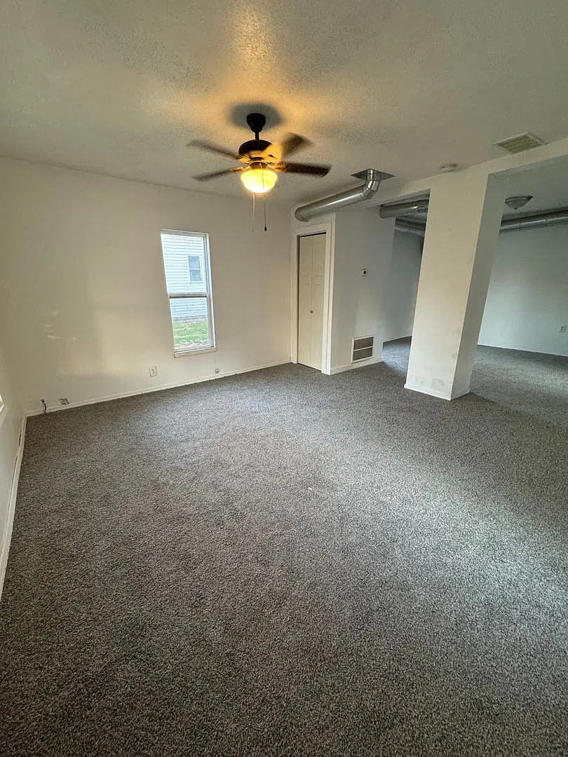 Check Out This 3-Bed/1-Bed House in Bluffton! — Photo 2