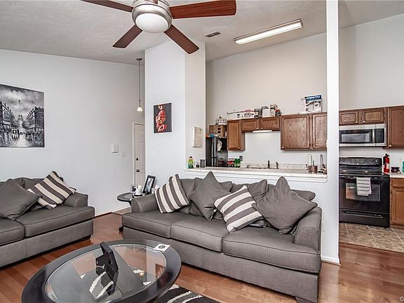 4th image of 9350 Castle York Ct Unit 2209