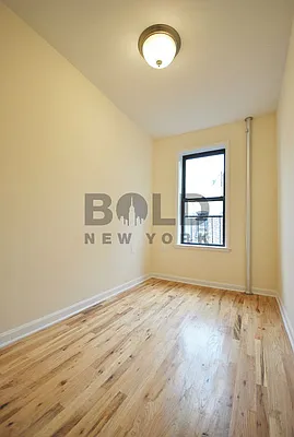 Rented by Bold New York | media 25