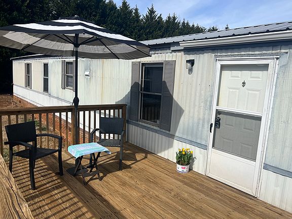 4th image of 4371 Bach Dr