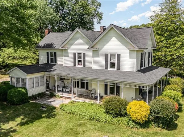 3775 Friendship Ledford Rd, Winston Salem, NC 27107