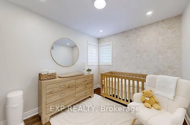 11 Martina Cres — Photo 15