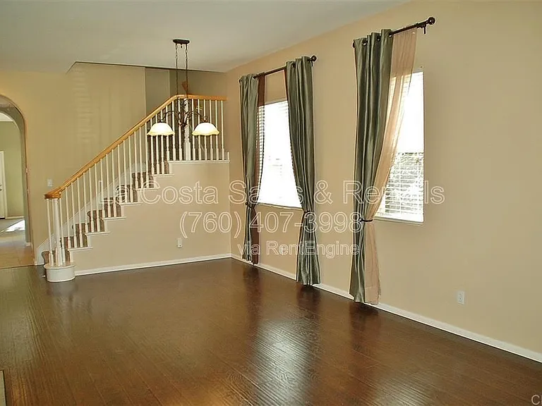 1139 Calistoga Way — Photo 13