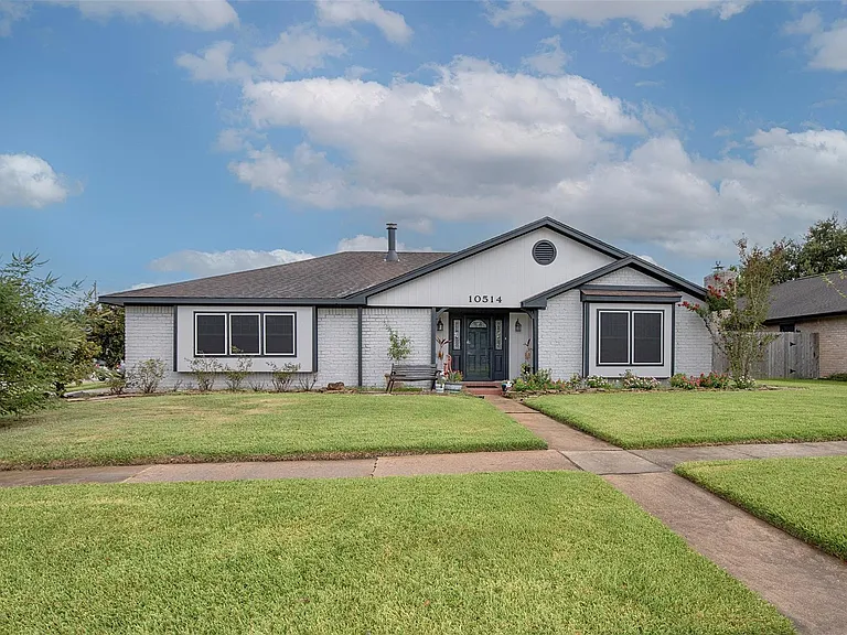 10514 Sagemeadow Ct — Photo 1