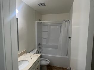 18601 Del Rio Pl #C, Cerritos, CA 90703