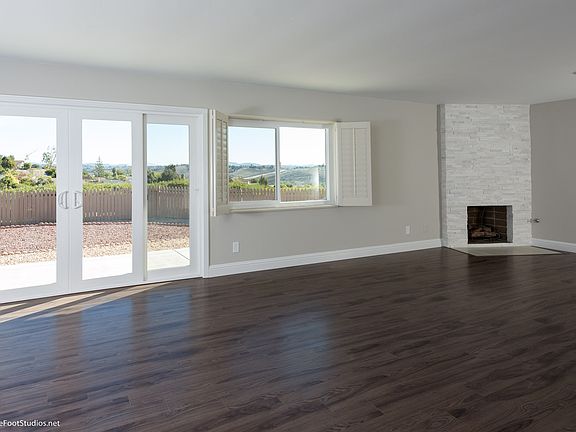 New Flooring throughout