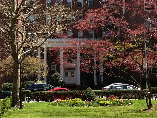 Sold by Benjamin Realty Since 1980 | media 55