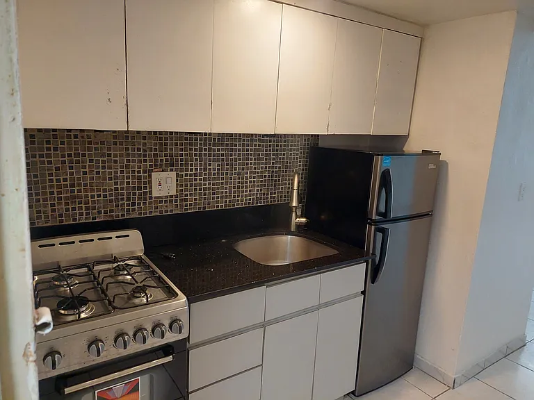 6484 Indian Creek Dr #123 — Photo 4