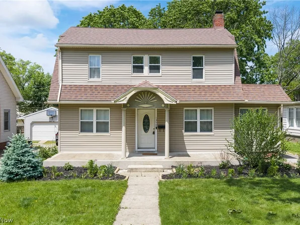 1359 Delia Ave, Akron, OH 44320