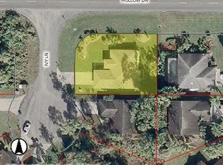 4010 Ivy Ln, Naples, FL 34112