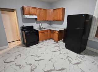 207 Freeway Dr E APT 11, East Orange, NJ 07018