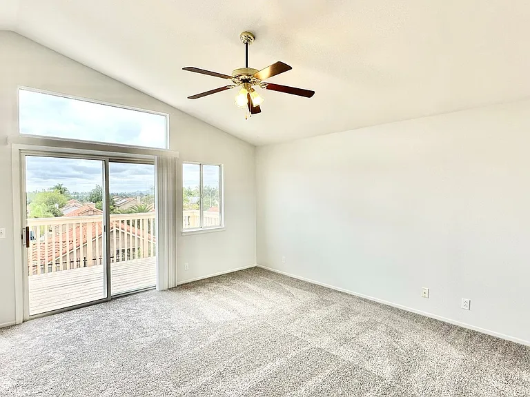 1043 Carryll Park Ct — Photo 29