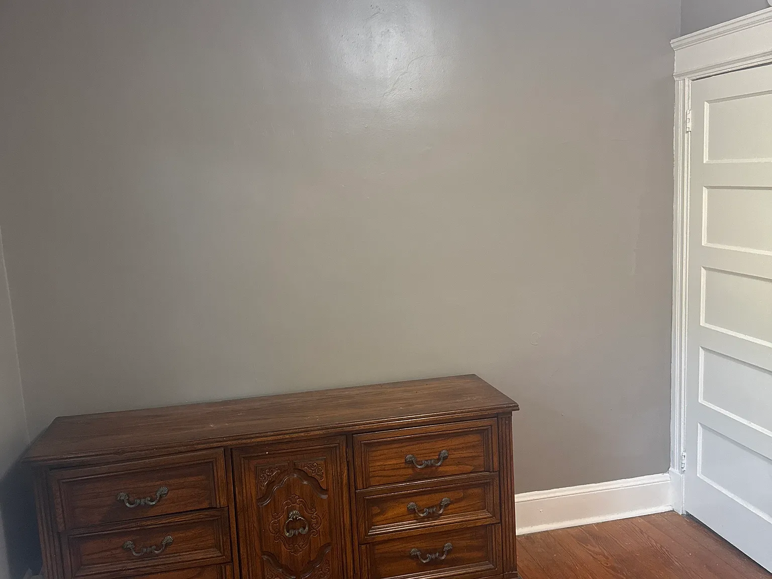 275 Chipman St — Photo 4