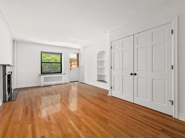 436 East 58th Street image 1 of 11