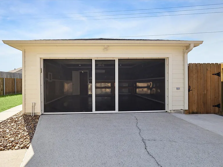 262 Rolling Brook Dr — Photo 36