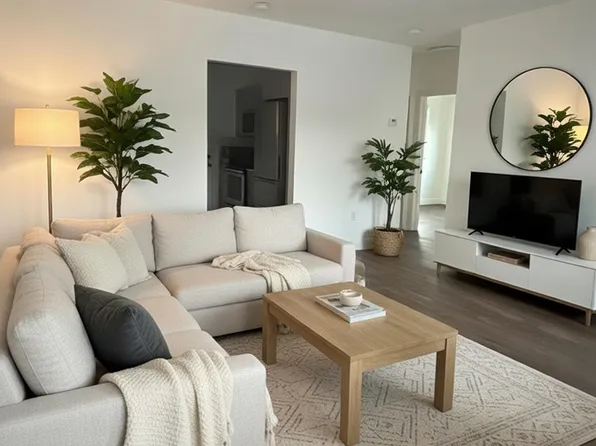 4211 NW 18th Ave #4, Miami, FL 33142