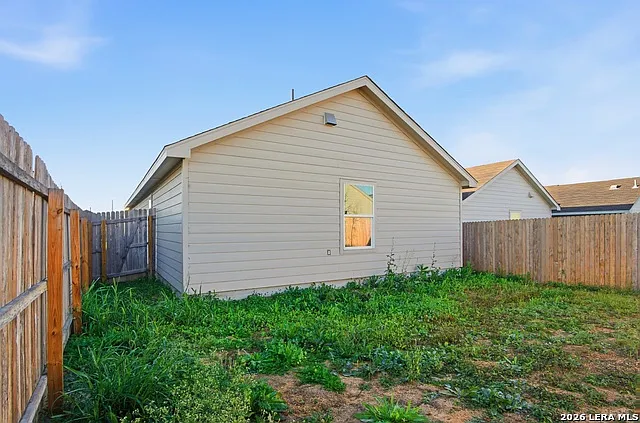 4438 Zoe Pass — Photo 23