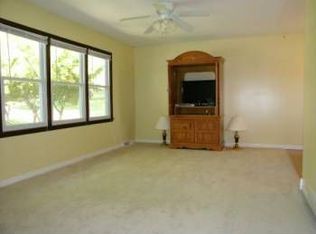 9605 Meredith Ave, Omaha, NE 68134