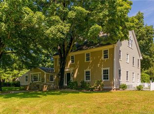 103 Poverty Hollow Rd, Newtown, CT 06470