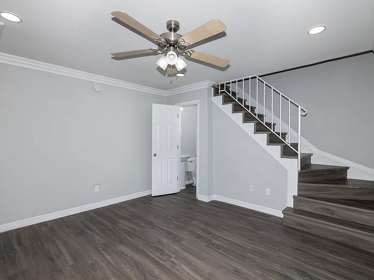 Fairfield Pines East — Photo 24