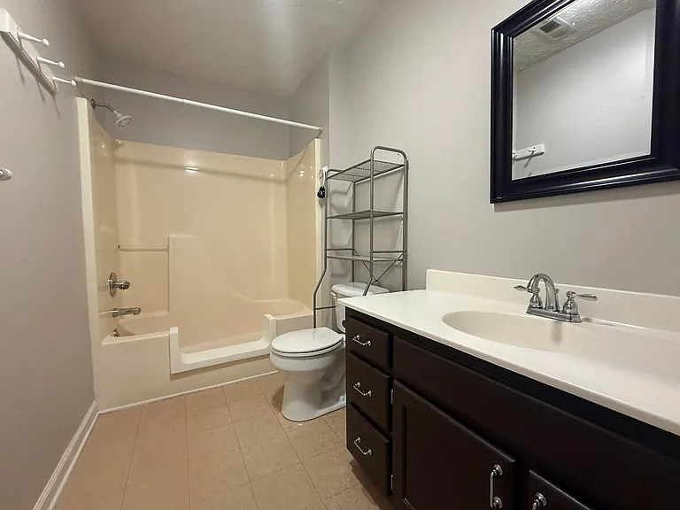 125 W Bangham Rd — Photo 19
