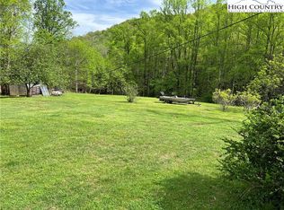 9350 Blackberry Rd, Lenoir, NC 28645