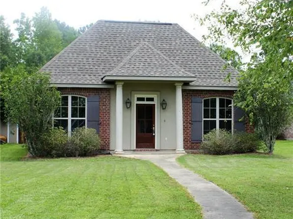 19069 Greenleaf Cir, Ponchatoula, LA 70454