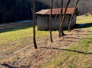 739 Branch Ln, Woolwine, VA 24185