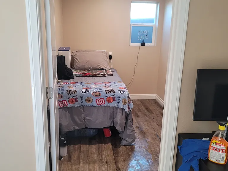 1207 N Fries Ave #B — Photo 14