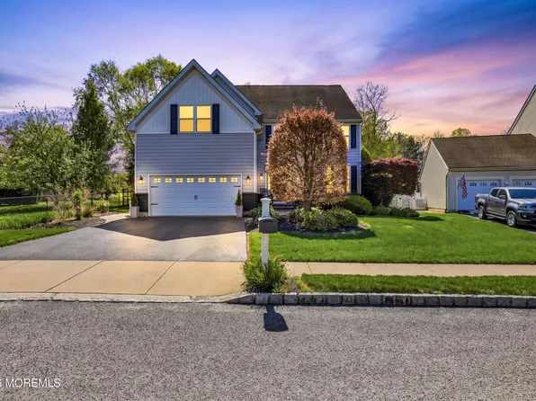 7 Dayna Court, Howell, NJ 07731