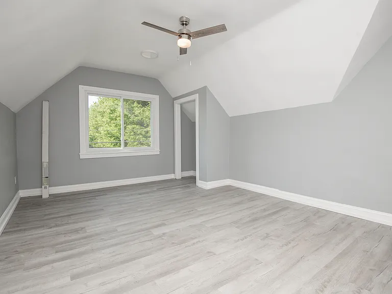 117 E Glenwood Ave #2 — Photo 17