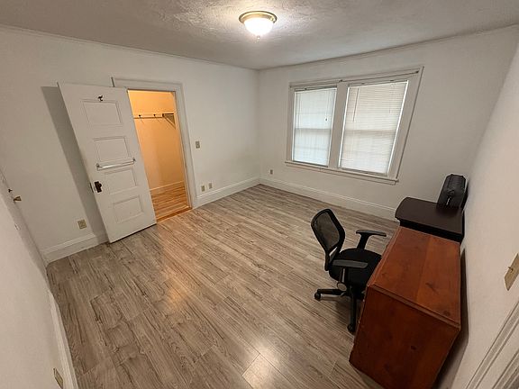 bedroom2